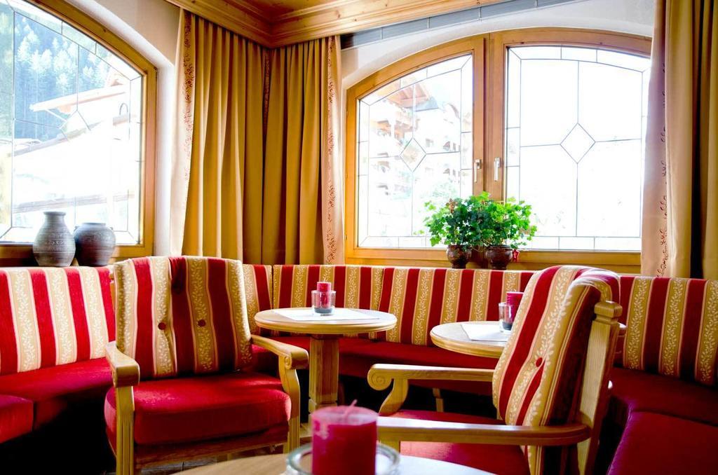 Hotel Maria Theresia Ишгль Экстерьер фото